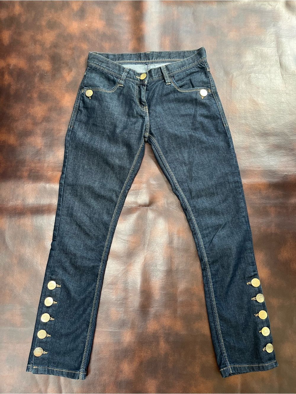 ICE Iceberg Women’s Cropped Jeans Blue Med-Dark Stonewash Gold Buttons Y2K EC 26